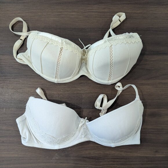 Bundle - TWO Candie's 34B Demi Bras - Picture 1 of 10